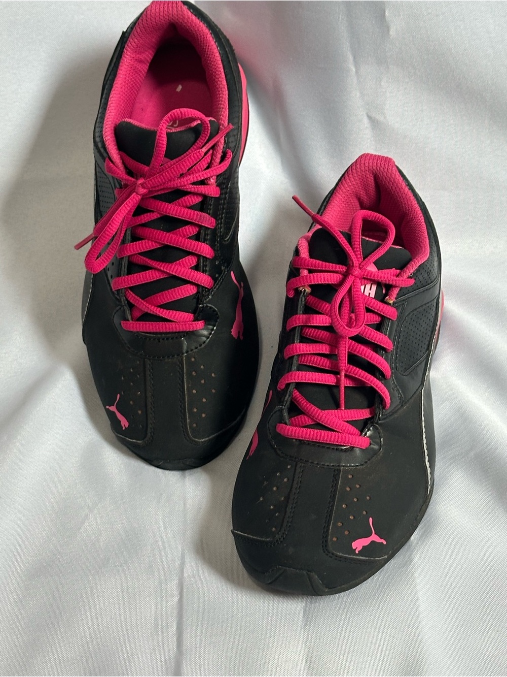 Puma Women’s Sneakers Tazon 6 Fm Casual Shoes with Eva Cushioning Size 8